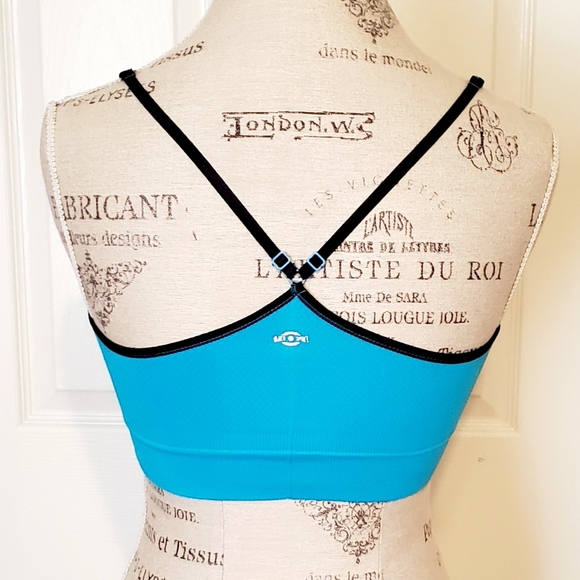 Inner Spirit Sport Yoga Soft Bra - Picture 4 of 9